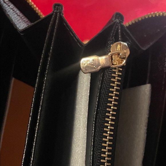 Multicolor Designer Wallet - Picture 9 of 17